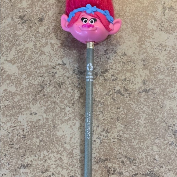 2018 Mc Donald Happy Meal Toy. Color: Pink & Blue - Picture 2 of 6